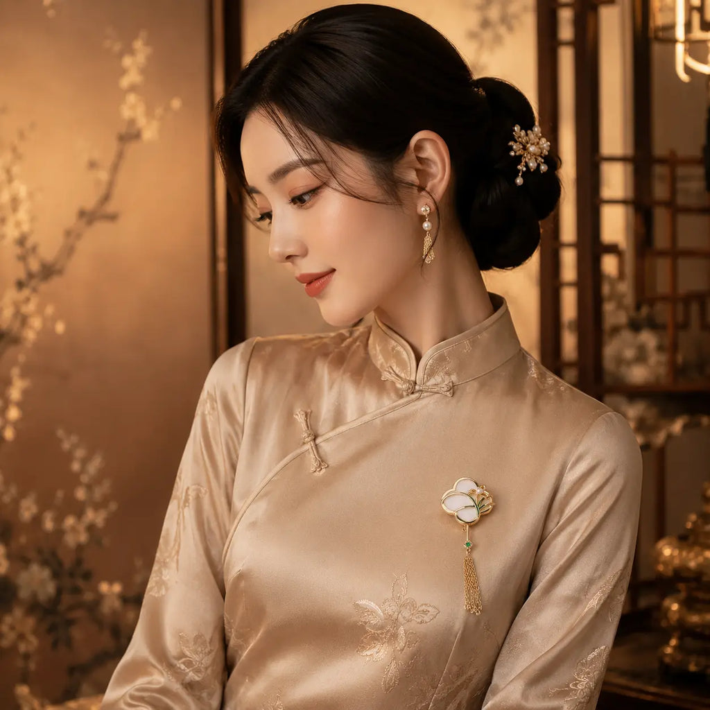 Golden Blossom Palace Tassel Brooch