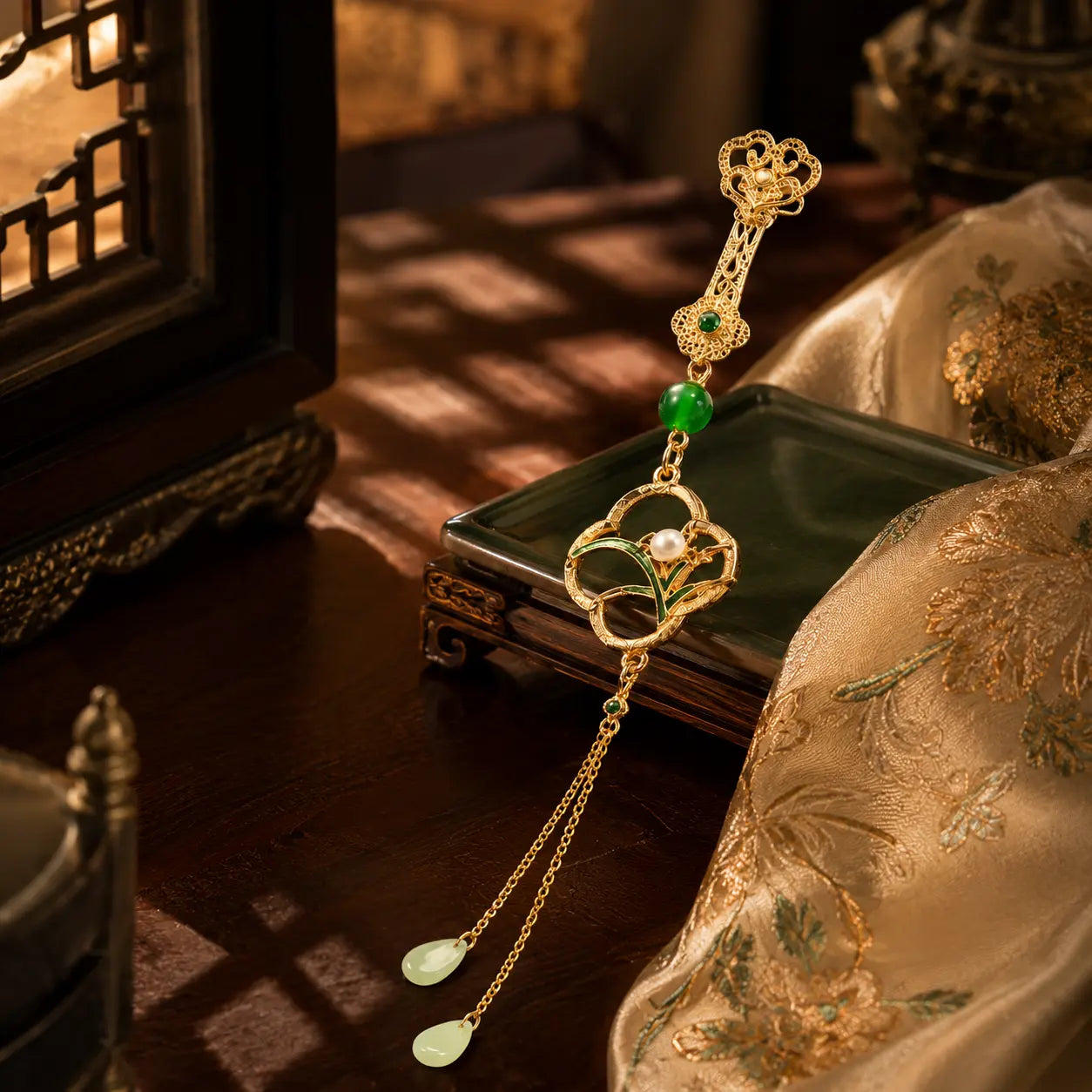 Moon Orchid Jade Tassel Hairpin