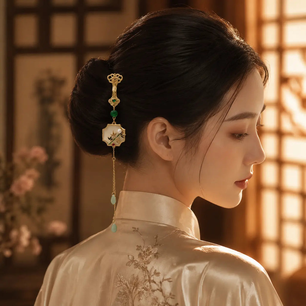 Imperial Orchid Jade Tassel Hairpin