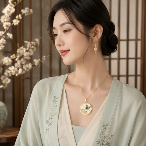 Auspicious Crane Jade-Inspired Pendant Necklace