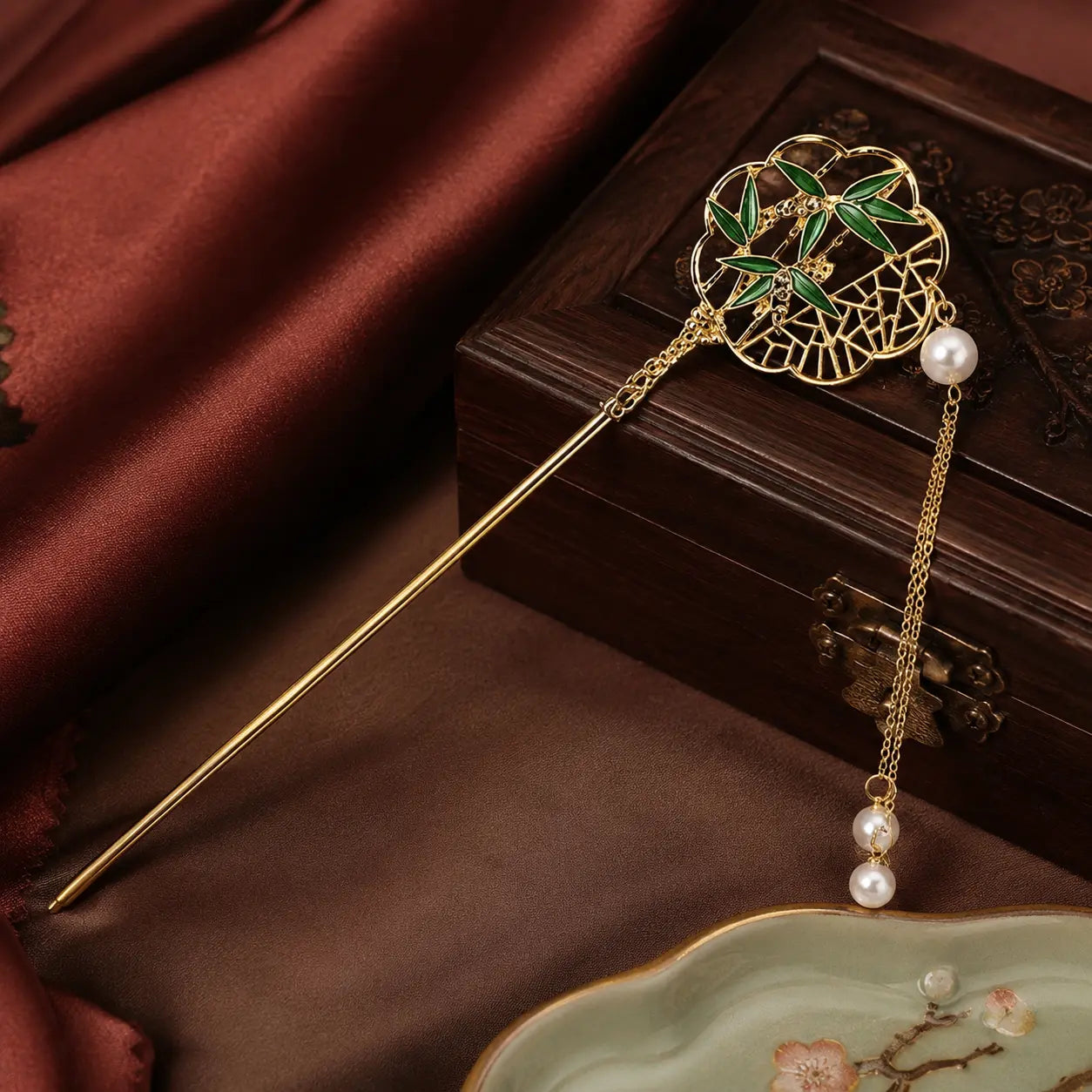 Bamboo Pearl Court Tassel Hairpin