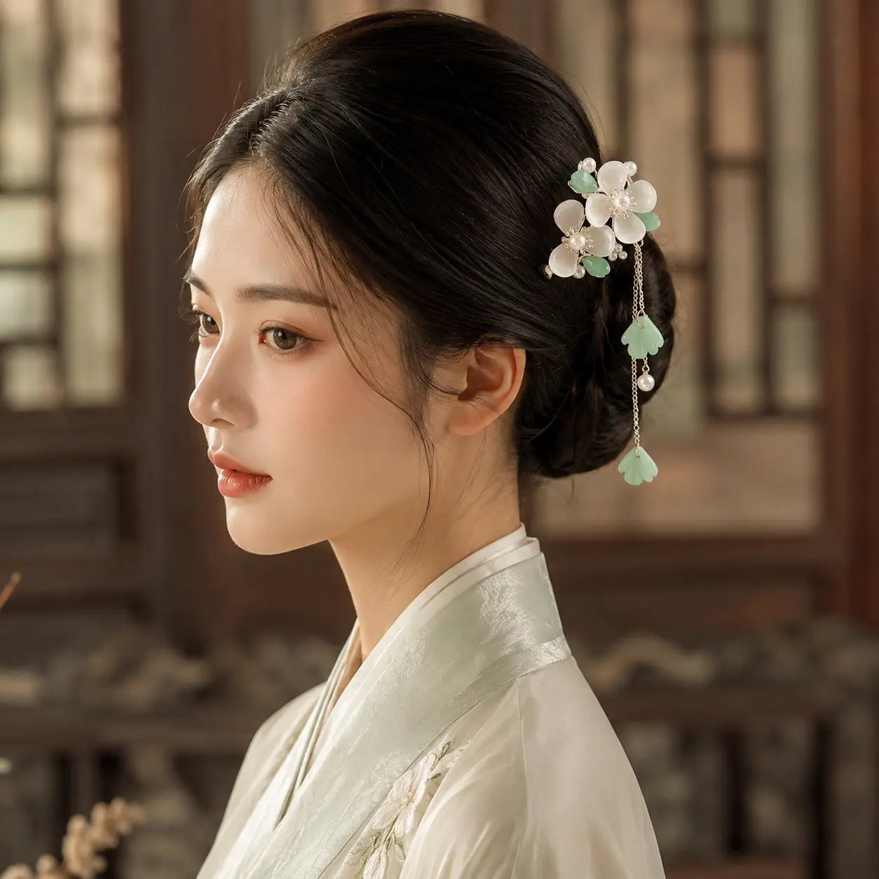 Jade Petal Blossom Tassel Hairpin