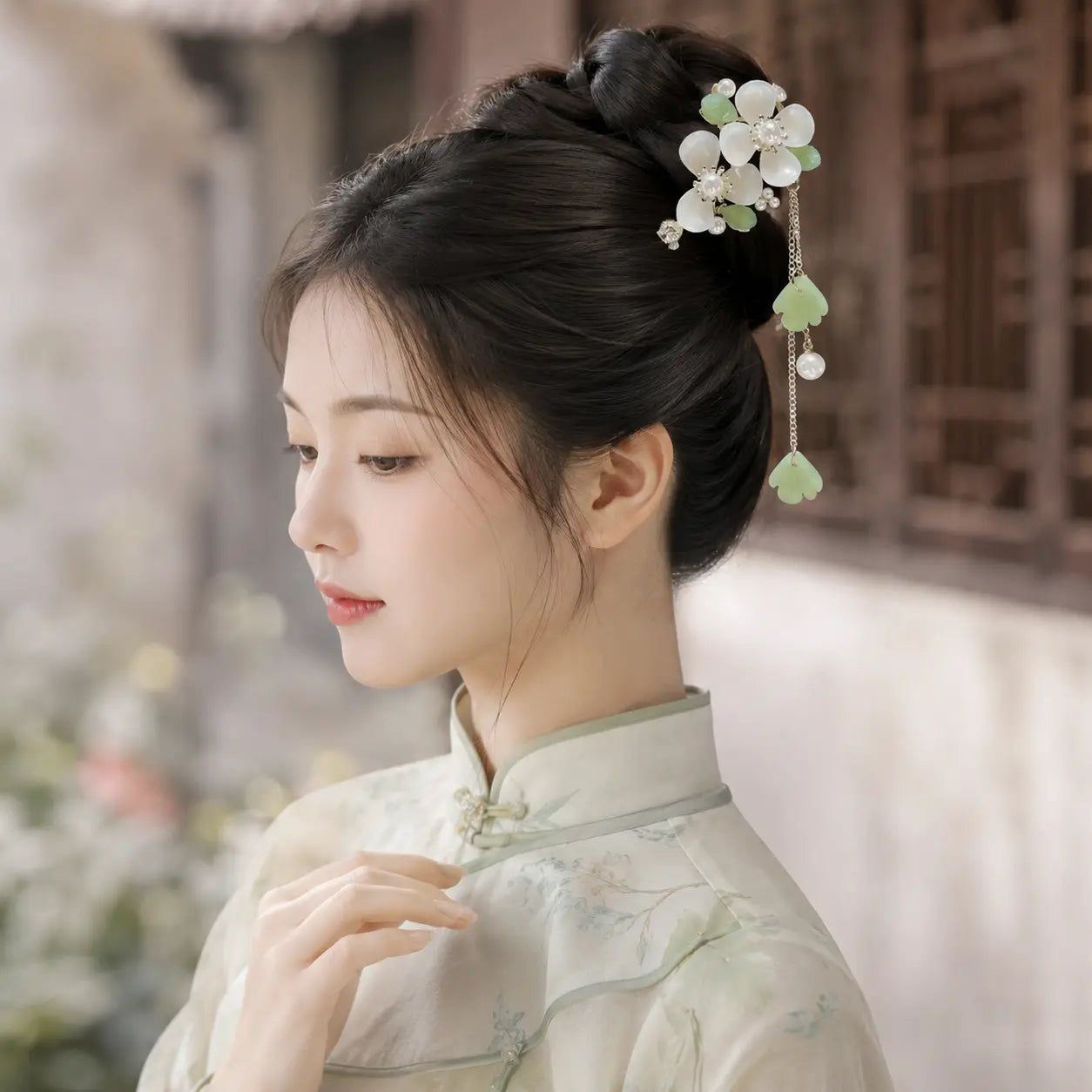 Jade Petal Blossom Tassel Hairpin